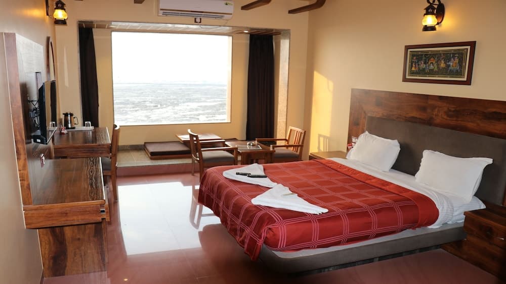 Palette - Hotel Ocean Inn