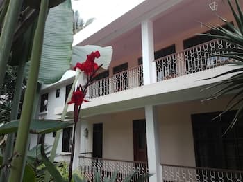 Kilimanjaro Safaris Lodge