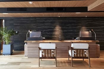 Walkerhill Douglas House