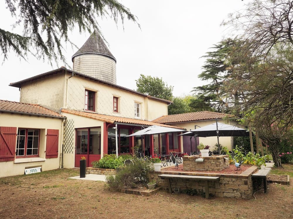 hotel image