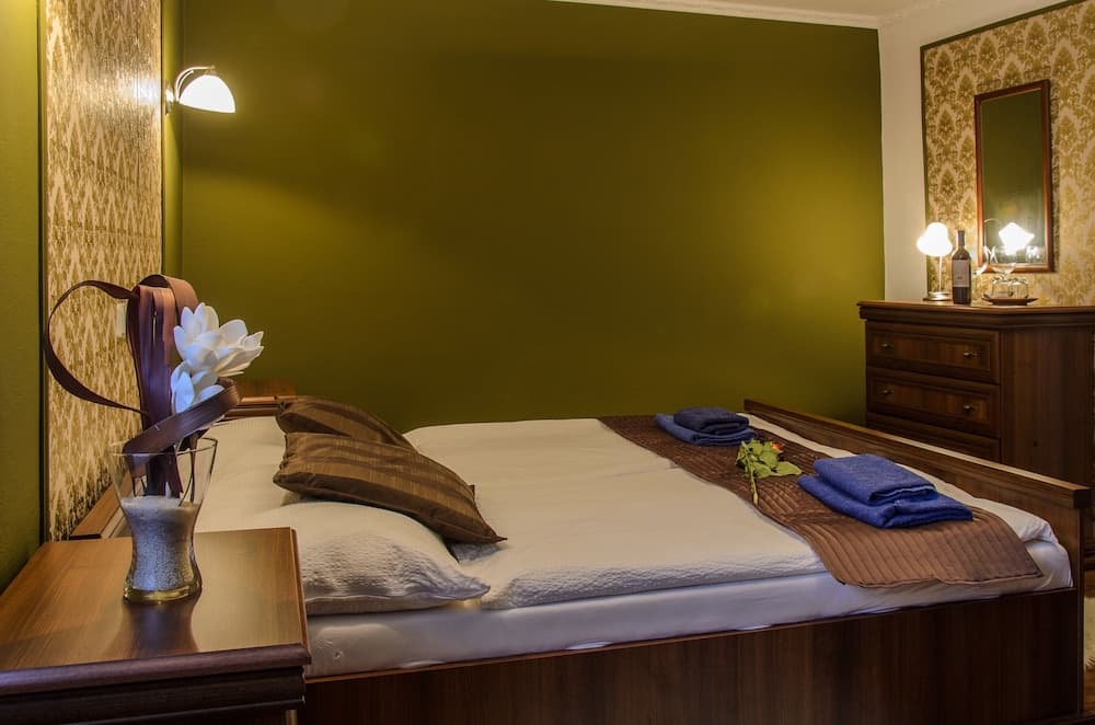 Zámecký penzion Rotunda