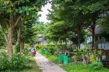 Pai Backpackers Paradise - Adults Only