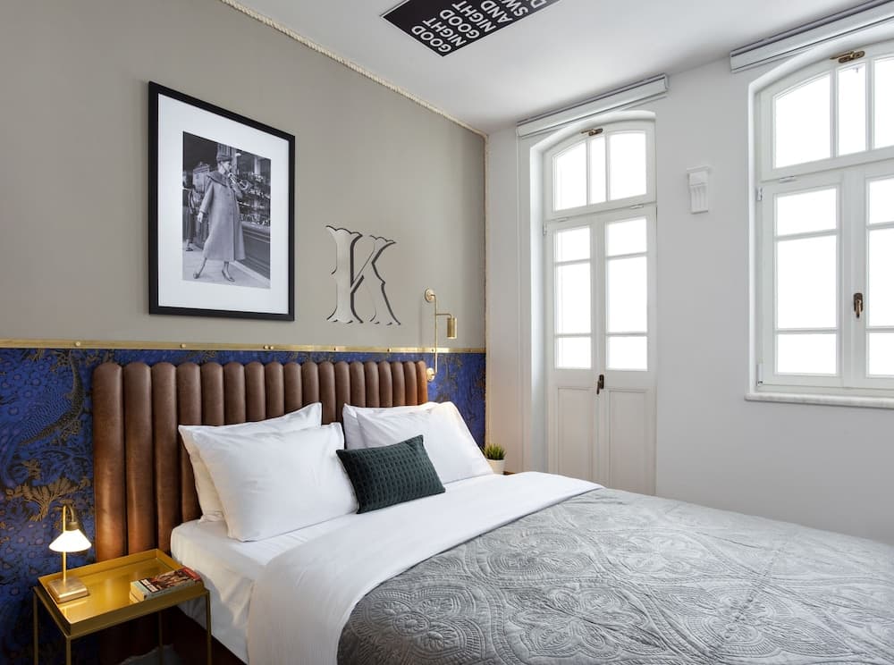 Mr. Katinsky - By TLV2GO