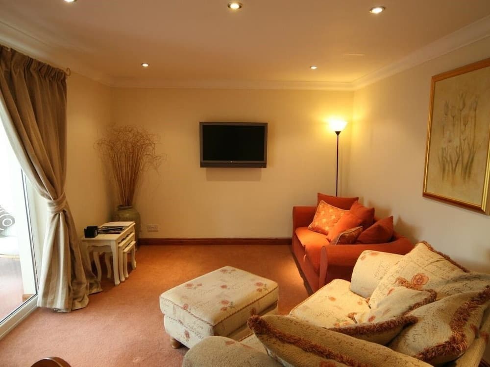 Anvil View Guest House