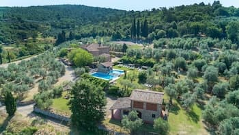 Tenuta La Pieve Casale La Valle