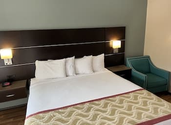 Olive Tree Inn & Suites