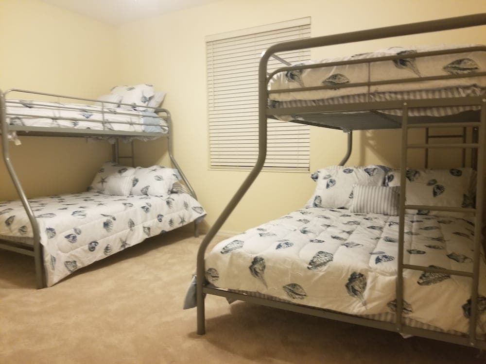 Tropical Waterview Mansion