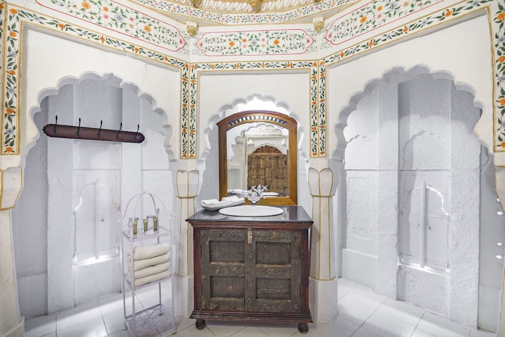 GuestHouser 1 BR Heritage in Pipar City