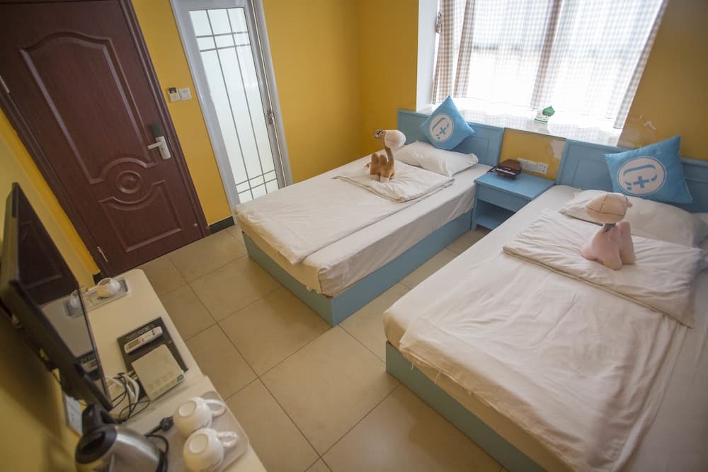 Zhangjiajie Meet Themed Inn