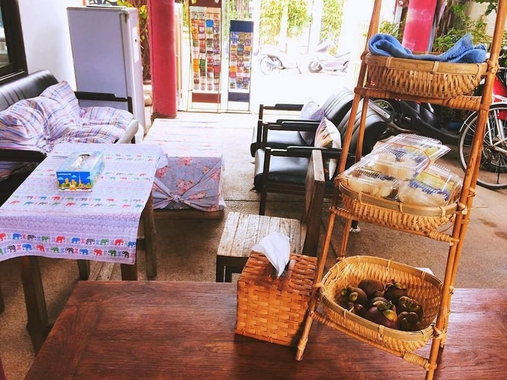 Sister House Chiang Mai - Adults Only