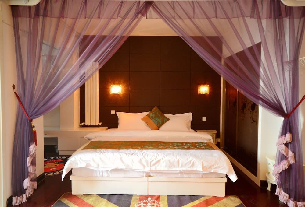 Taiyuan Strawberry Apartment