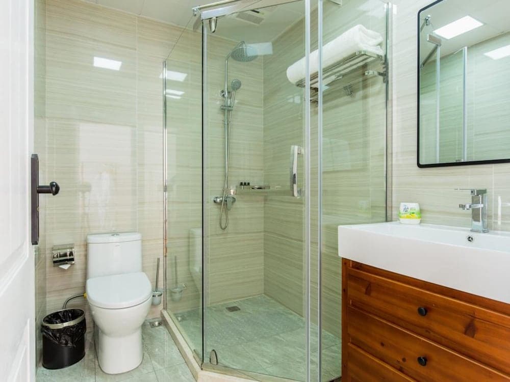 Mishe TEN Boutique Inn