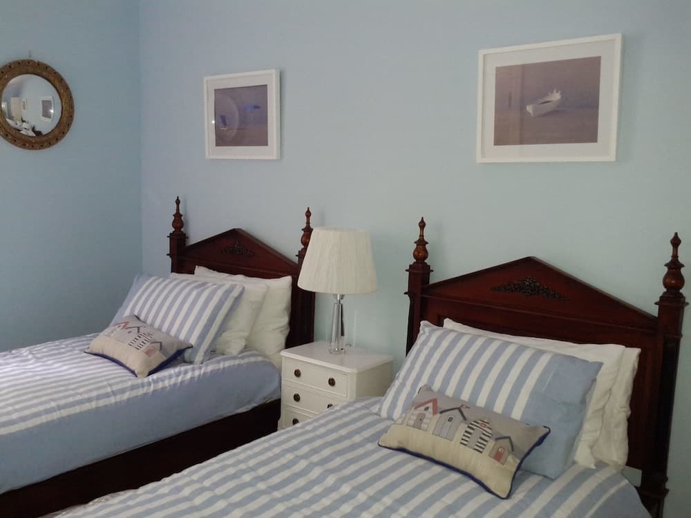 Cragowlet House East