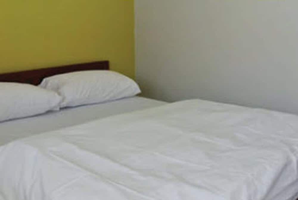 Deejai Chiang Mai Backpackers - Adults Only