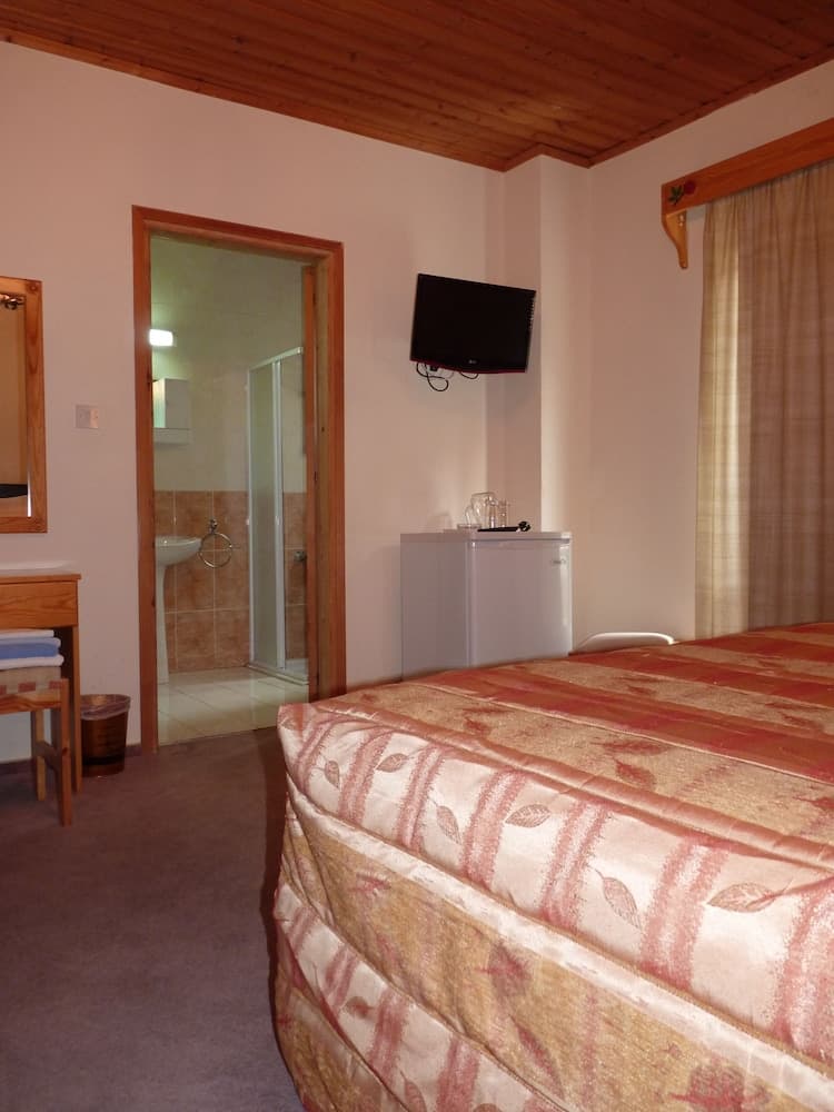 Mountain Rose Garden Hotel