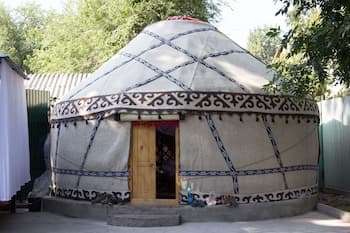 Friends guest house & hostel