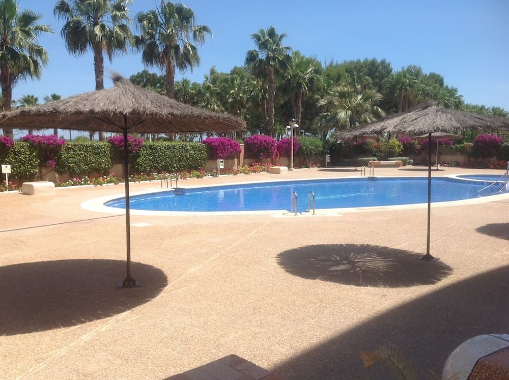 LET 4 U COSTA MARINA I