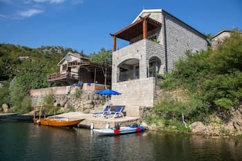 Paradise House Skadar Lake