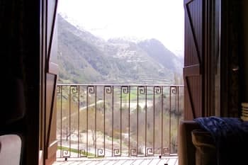 Aparthotel Tres Quiñones