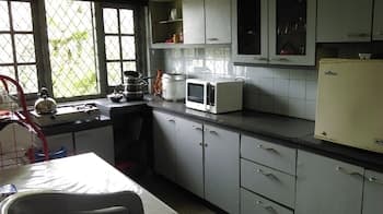 Lake Crown Holiday Home