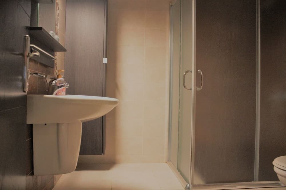 Yamsafer Homes 4th Circle