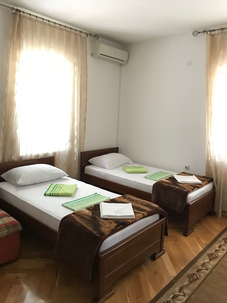 Apartments Old Olive