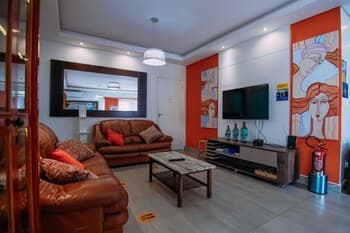 Bonabrigo Hostel & Suites