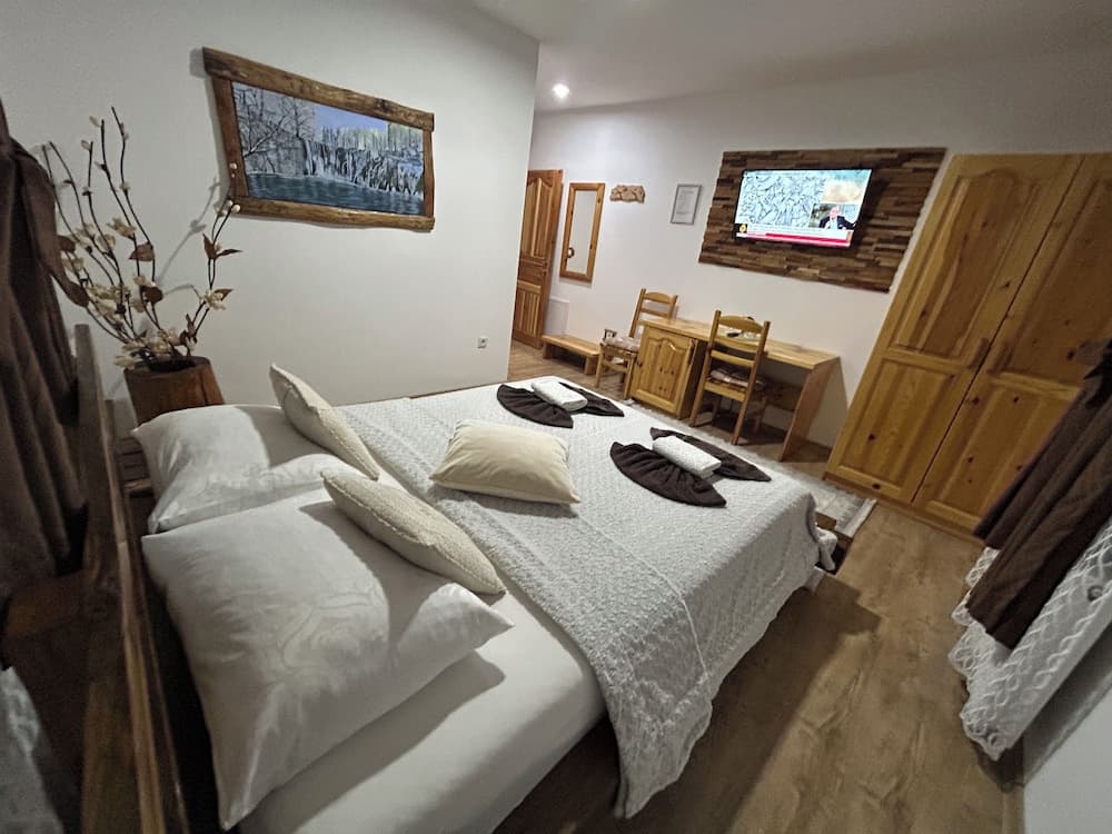 Rustic Lodge Plitvice