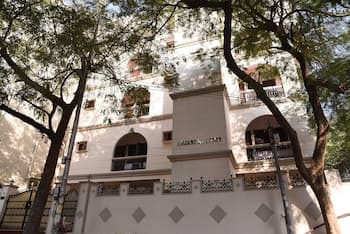 Anjani Mansion Guest House