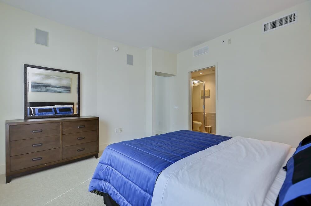 NEW Two bedroom condo in Channelside Tam