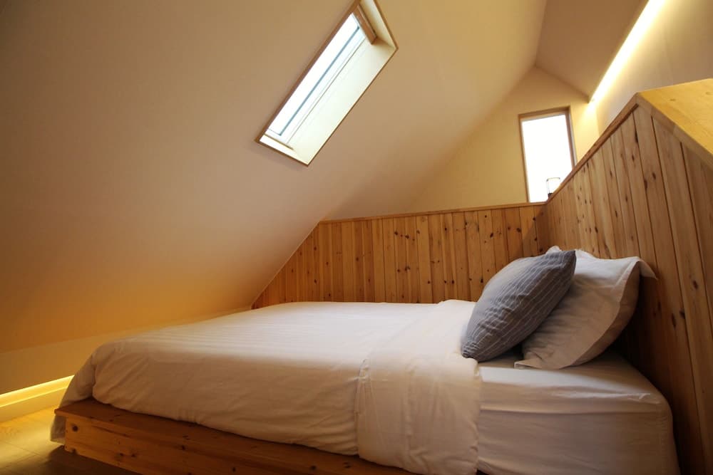 Jeju Herb Pension Oz