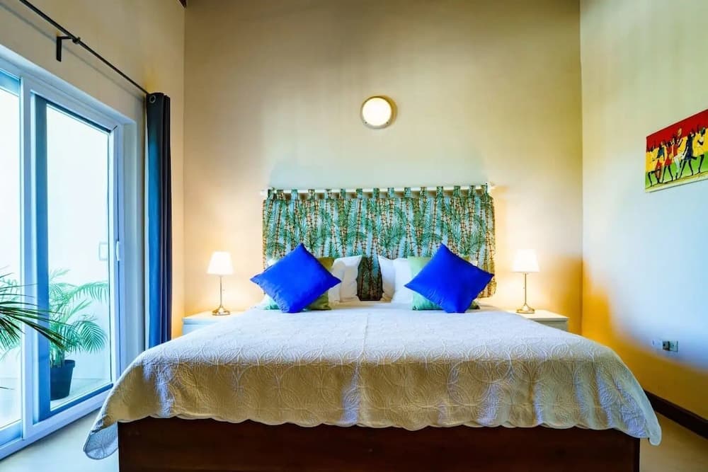 Nianna Coral Bay Deluxe Townhouse 1