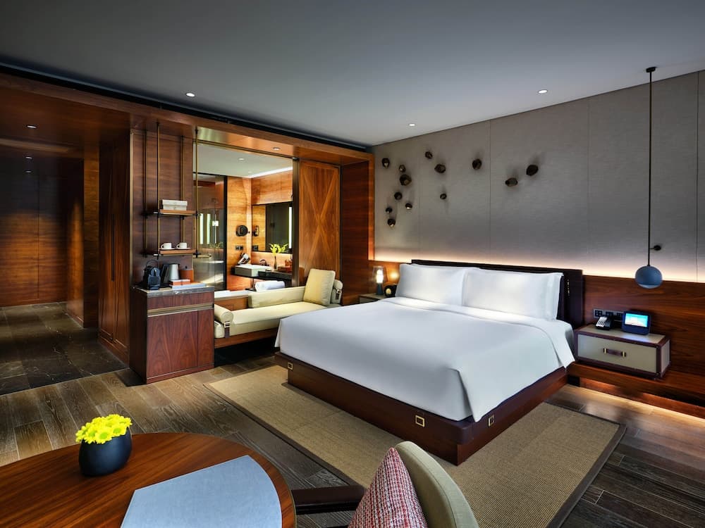 InterContinental Shanghai Wonderland by IHG