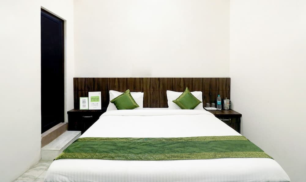 Treebo Star Guest House