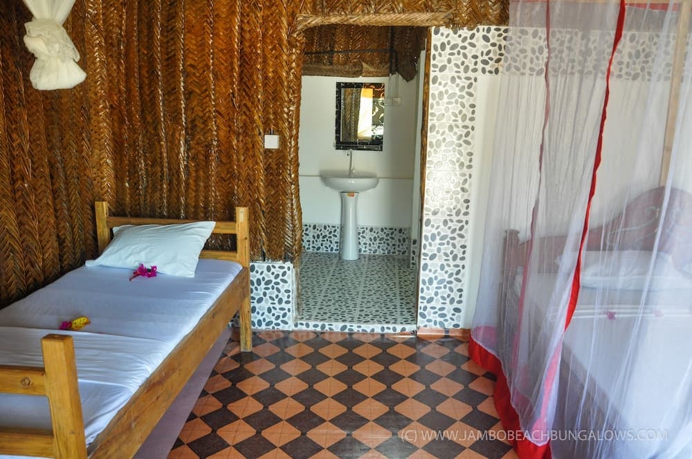 New Jambo Bungalows - Hostel