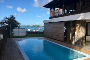 Villa de Prestige Beach Front 8