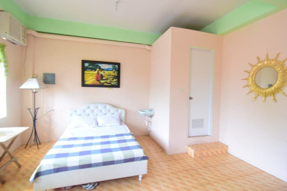 Mom's Guesthouse Coron - Hostel