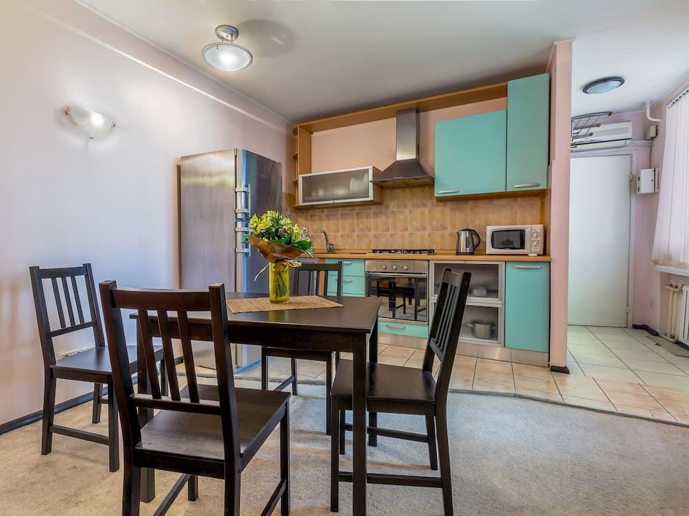 Business apartment on Griboedova 12-13
