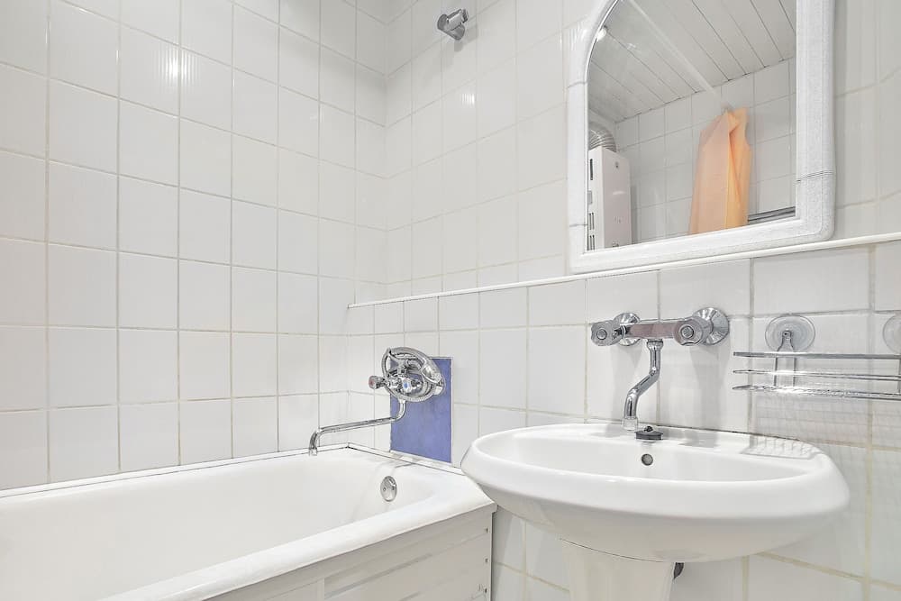 Friends apartment on Malaya Konushennaya