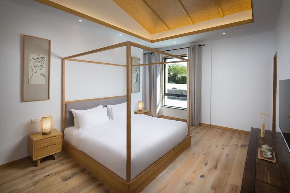 Bloom Over The Sea by JinSpecial