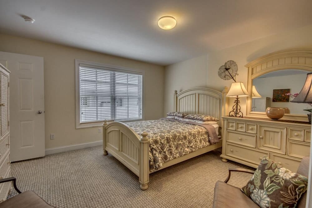 Hemingways By the Sea