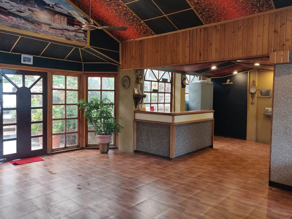 Hotel Lords Garden Glory