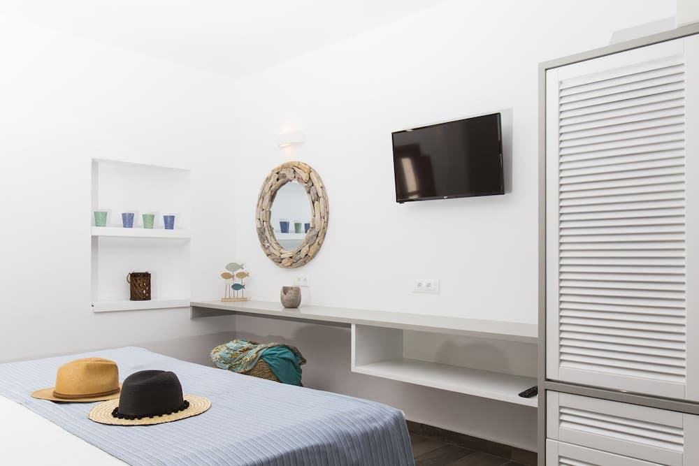 Lindos Del Mar Suites - Adults Only