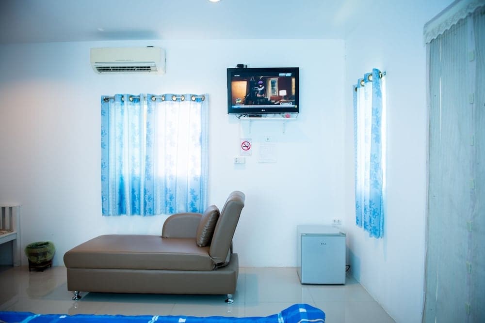 Baanngau 3 Season Resort