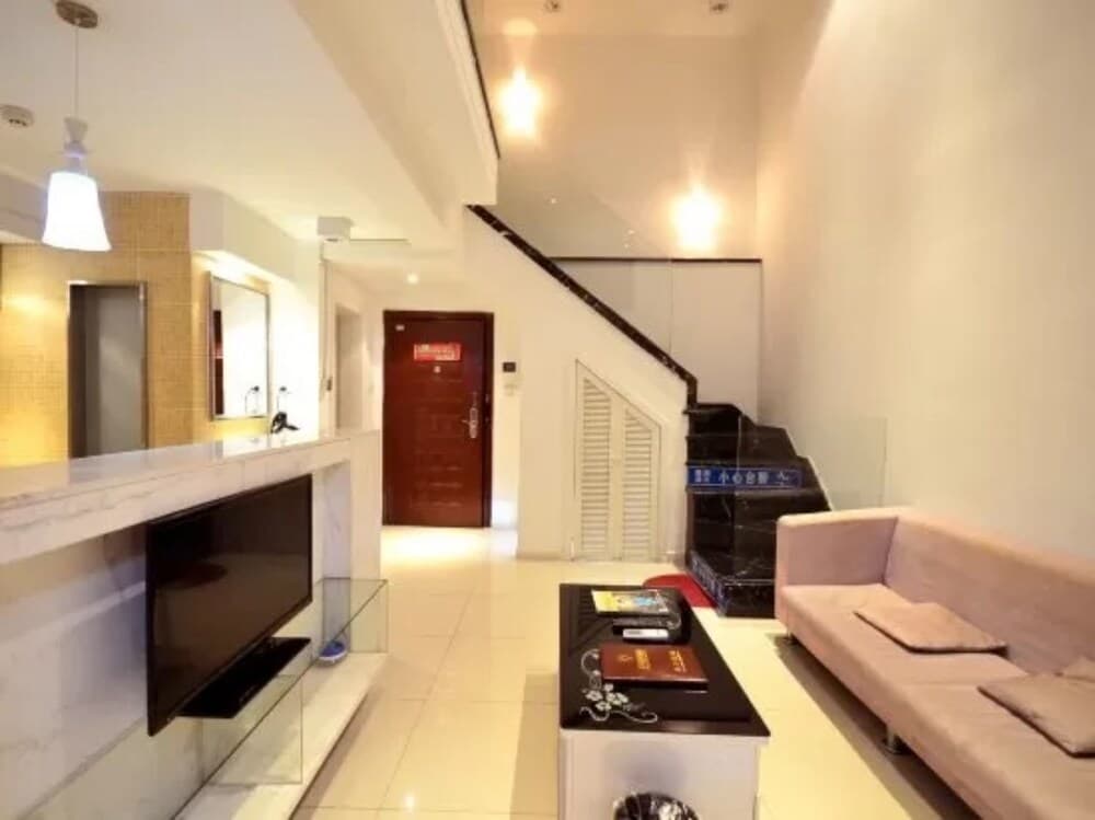 Wuhan Guanggutiandi Service Apartment