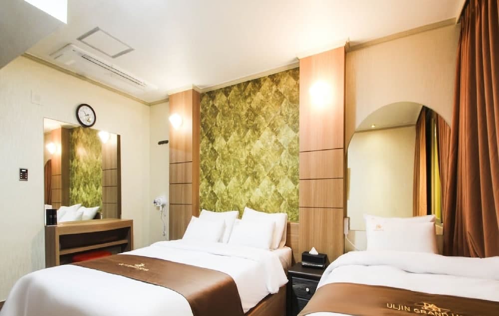 Uljin Grand Hotel