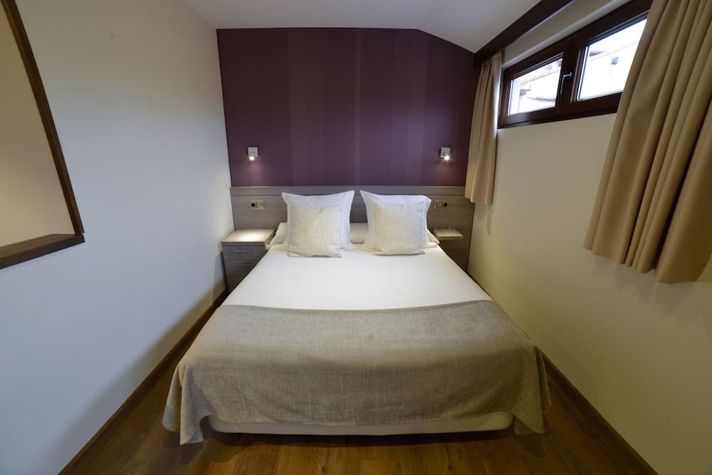 Apartamentos Turisticos LLanes