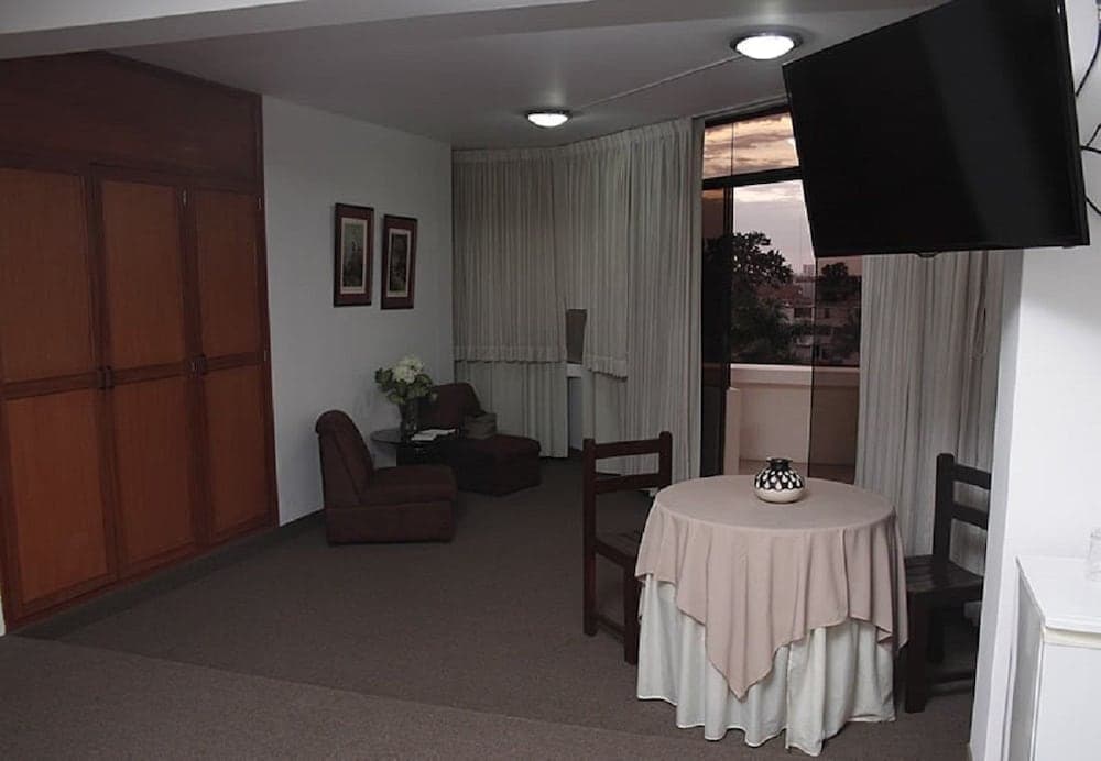 Las Musas Hotel & Casino