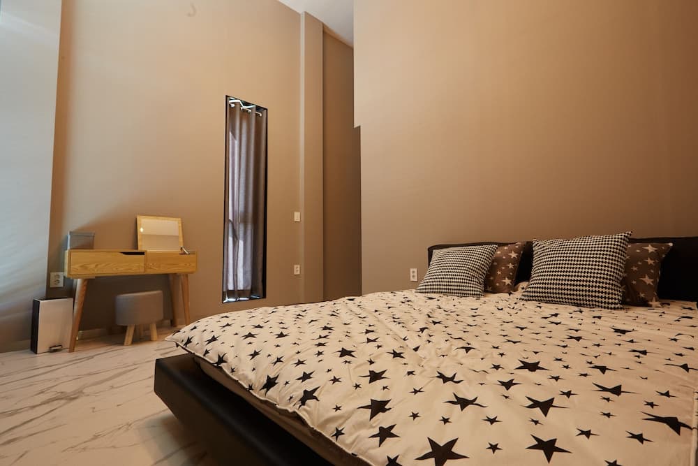 Haru Hotel & Guesthouse - Hostel