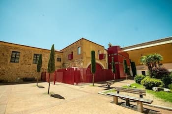 Albergue Santa Ana - Hostel